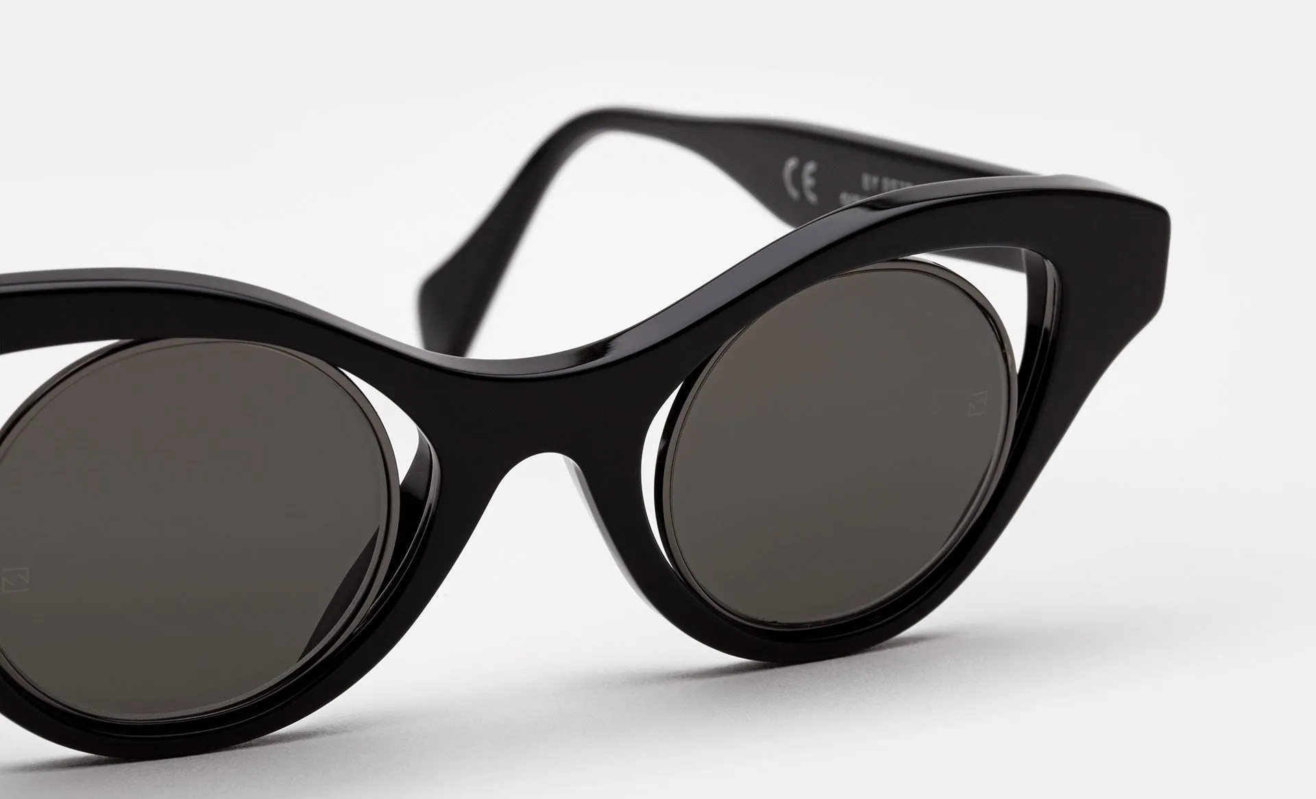 Super Andy Warhol Nicolou sold by RetroSuperFuture product image thumbnail 4