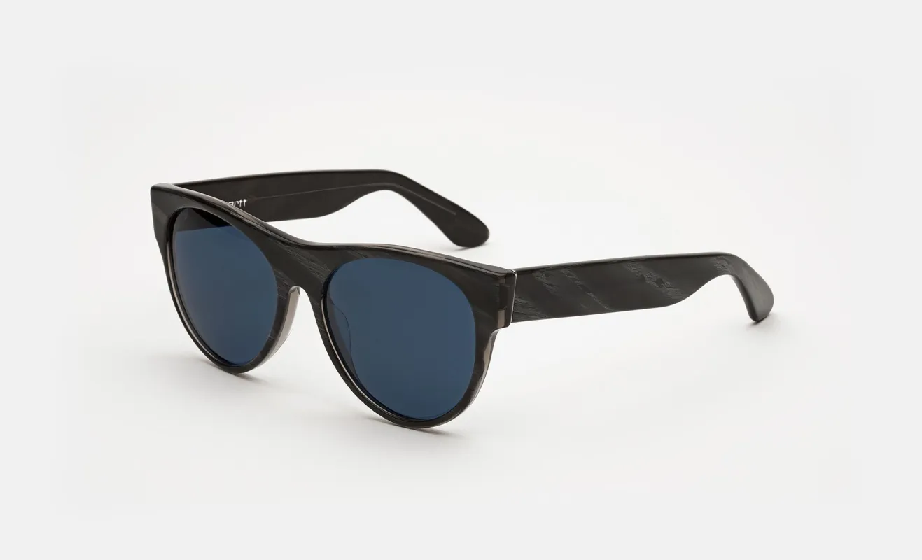 Farwell Grey Horn sold by RetroSuperFuture