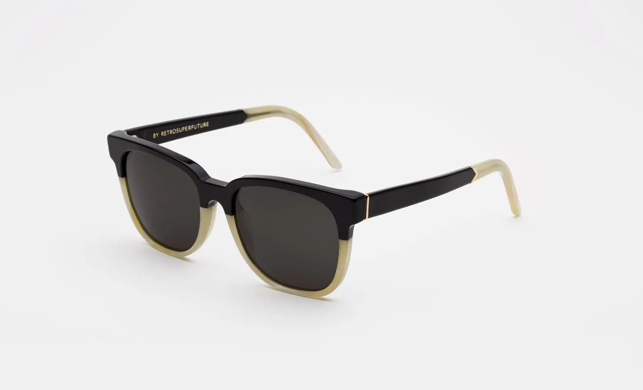 People Black&Light Horn made by RetroSuperFuture