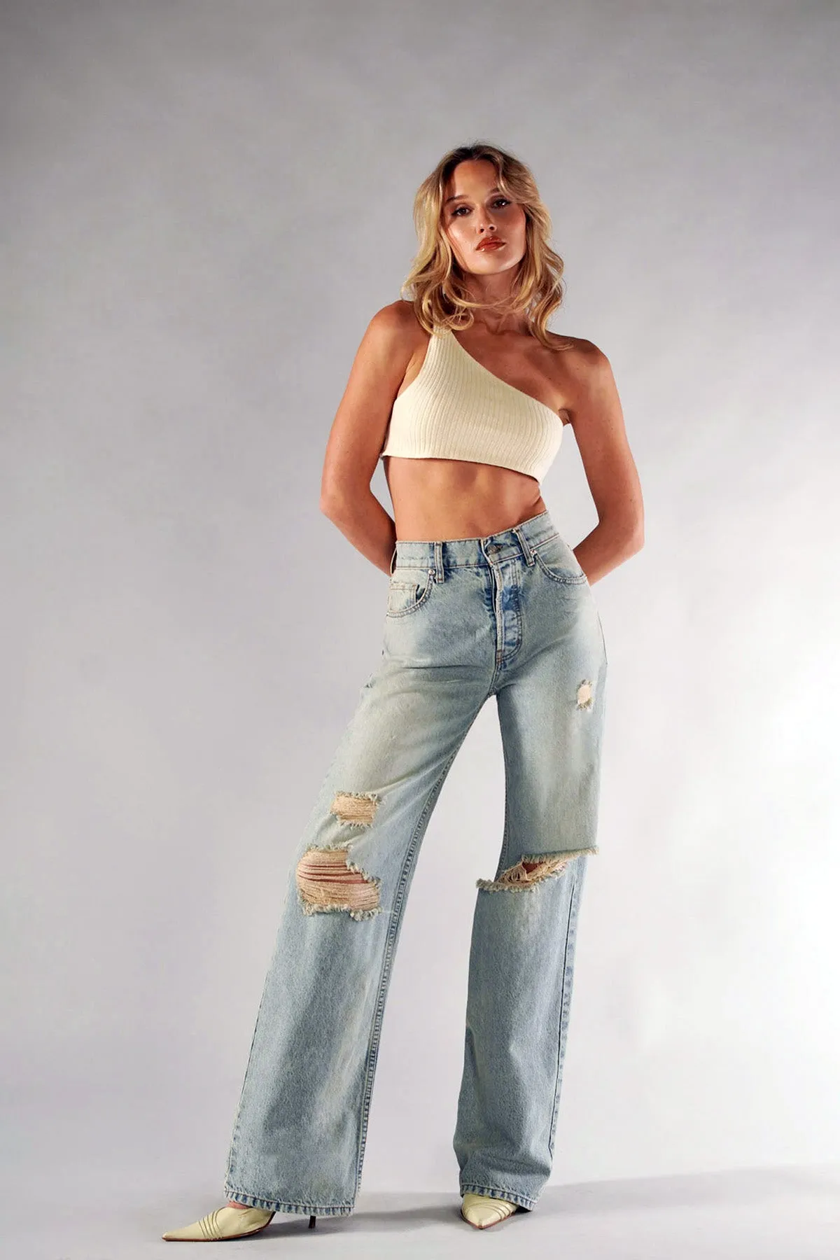 The 101 / Sea Breeze sold by REVICE