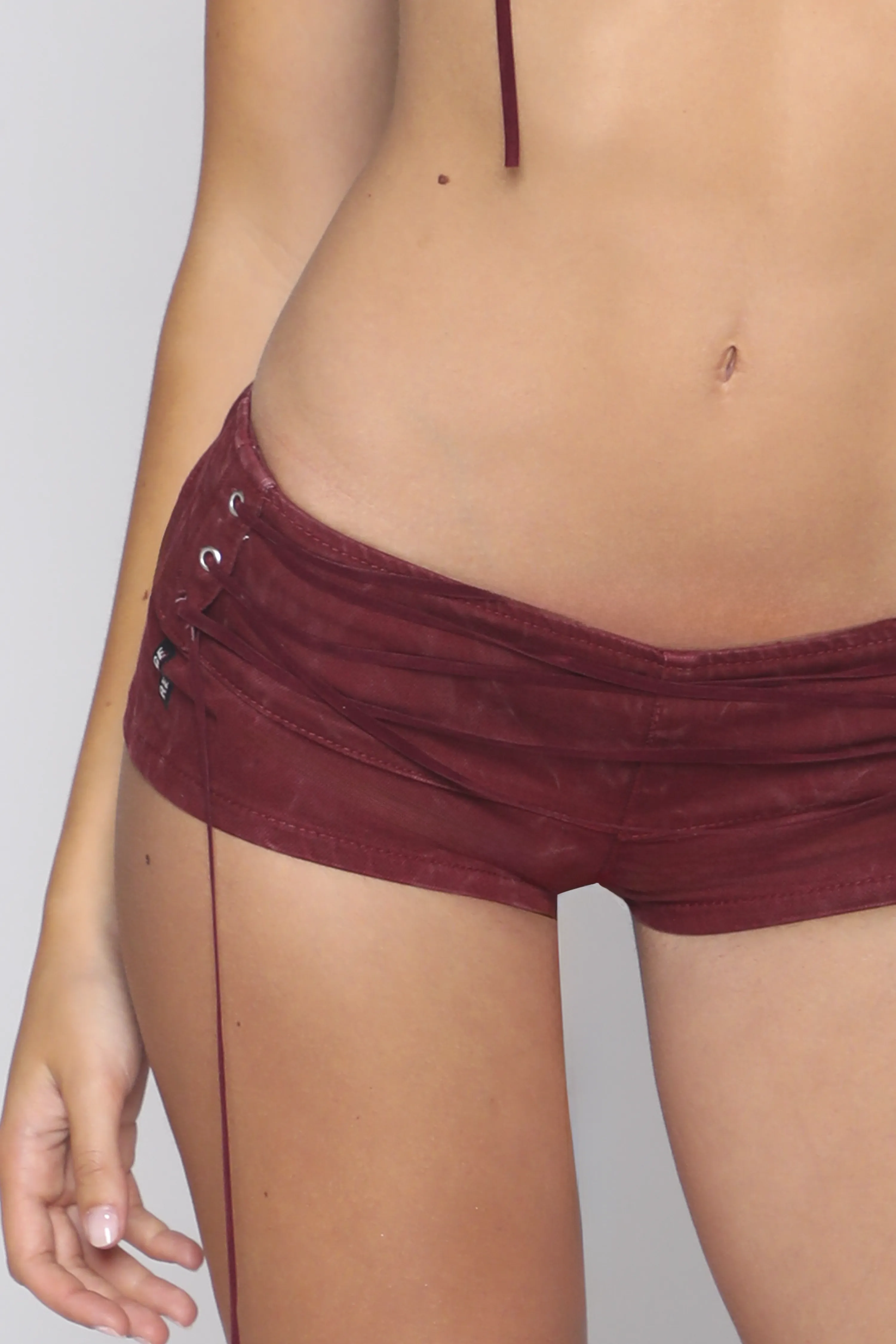CYNDI MICRO SHORT / VELVET sold by REVICE product image thumbnail 2