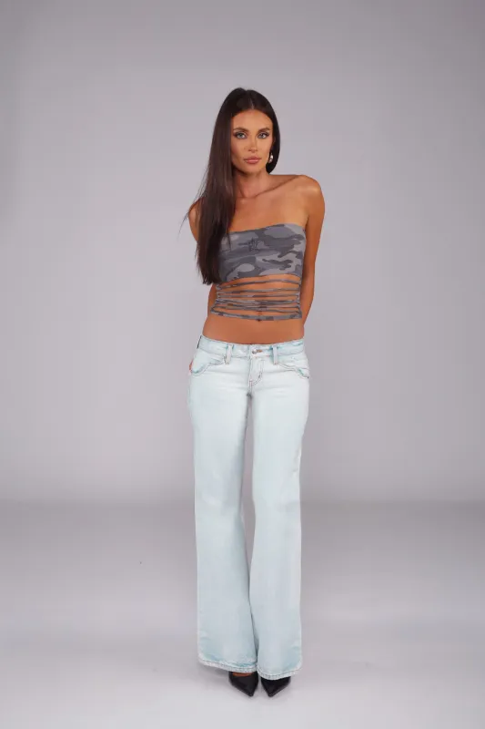 VICTORIA JEAN / PARADISE COVE sold by REVICE