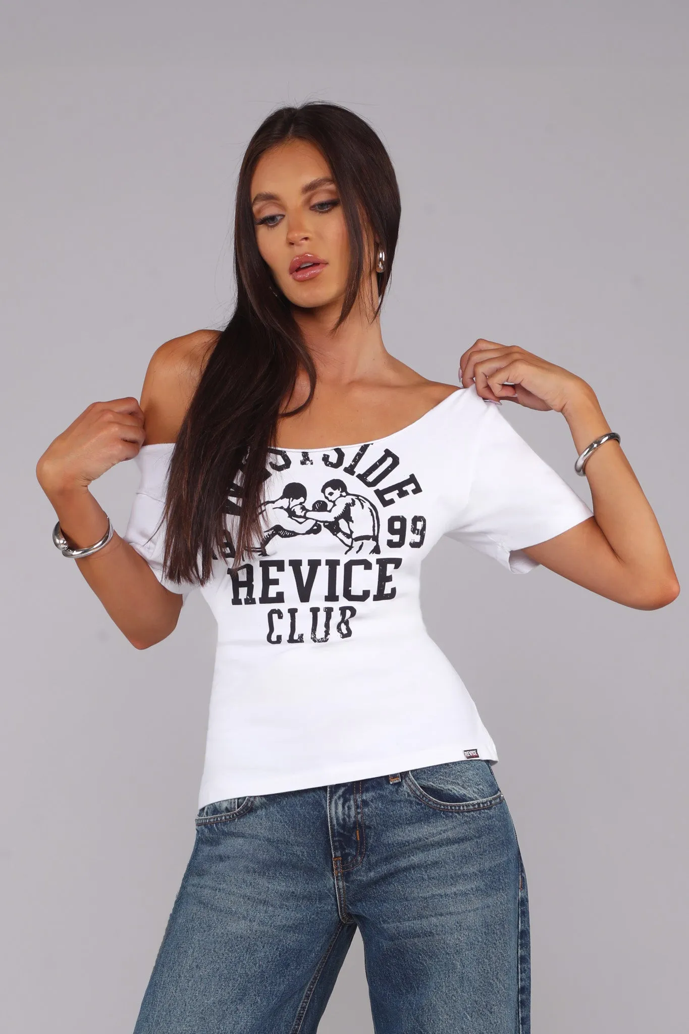 WEEKENDER TEE / KNOCKOUT sold by REVICE