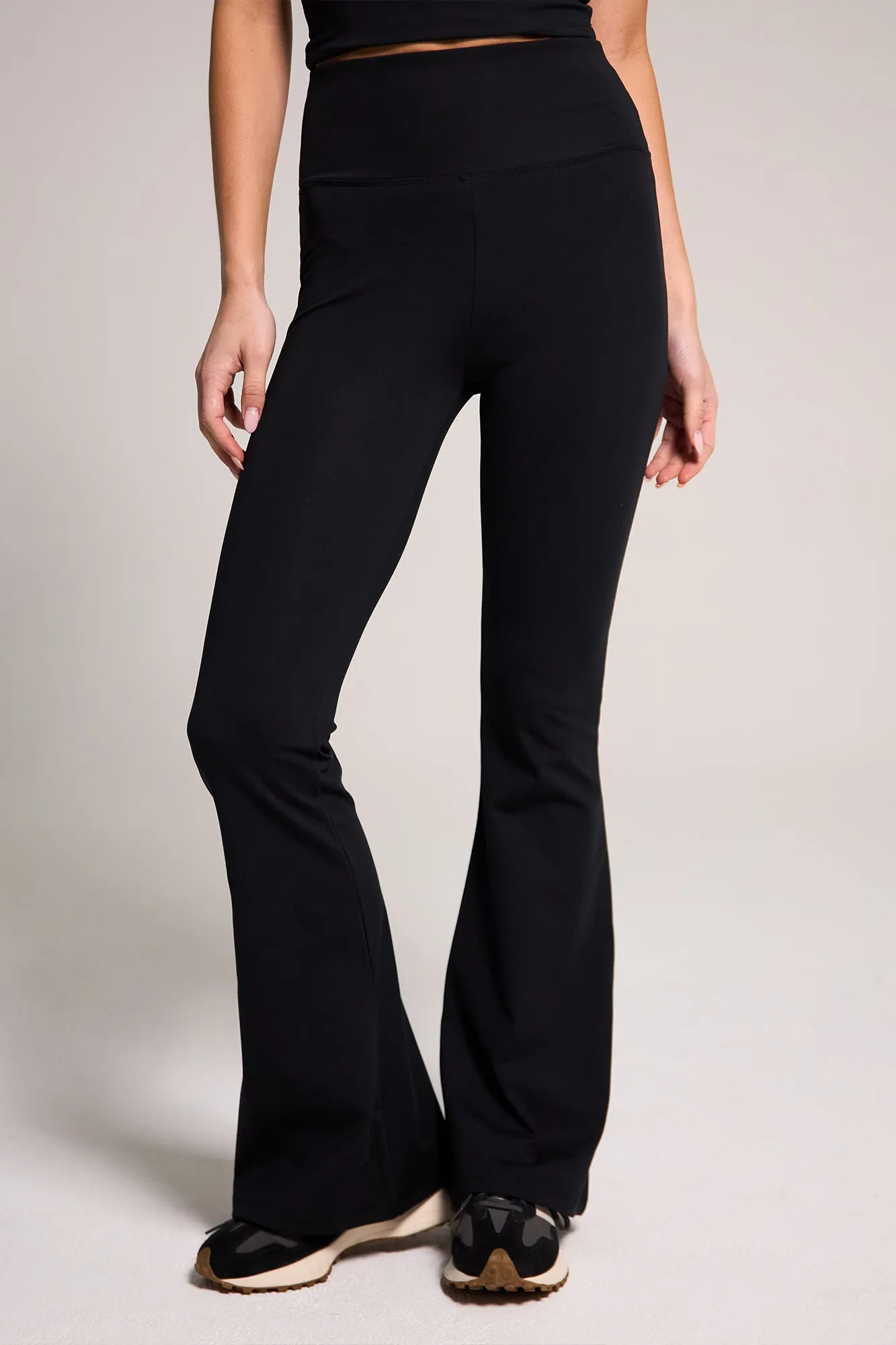 High-Waist Luxe Flare Legging - Black sold by Rewash product image thumbnail 4