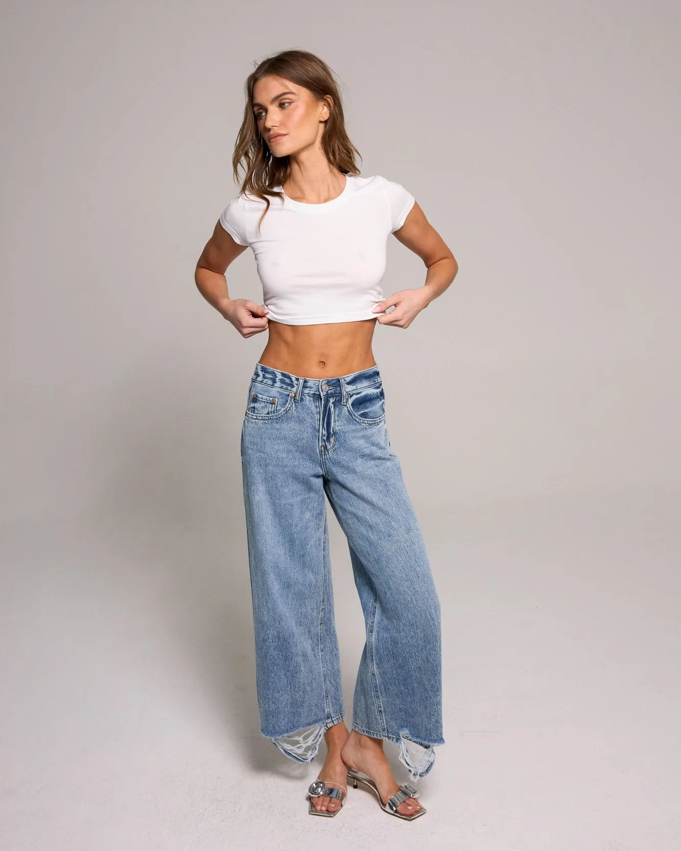 High Rise Wide Leg Cropped Jeans - Medium Indigo sold by Rewash product image thumbnail 4