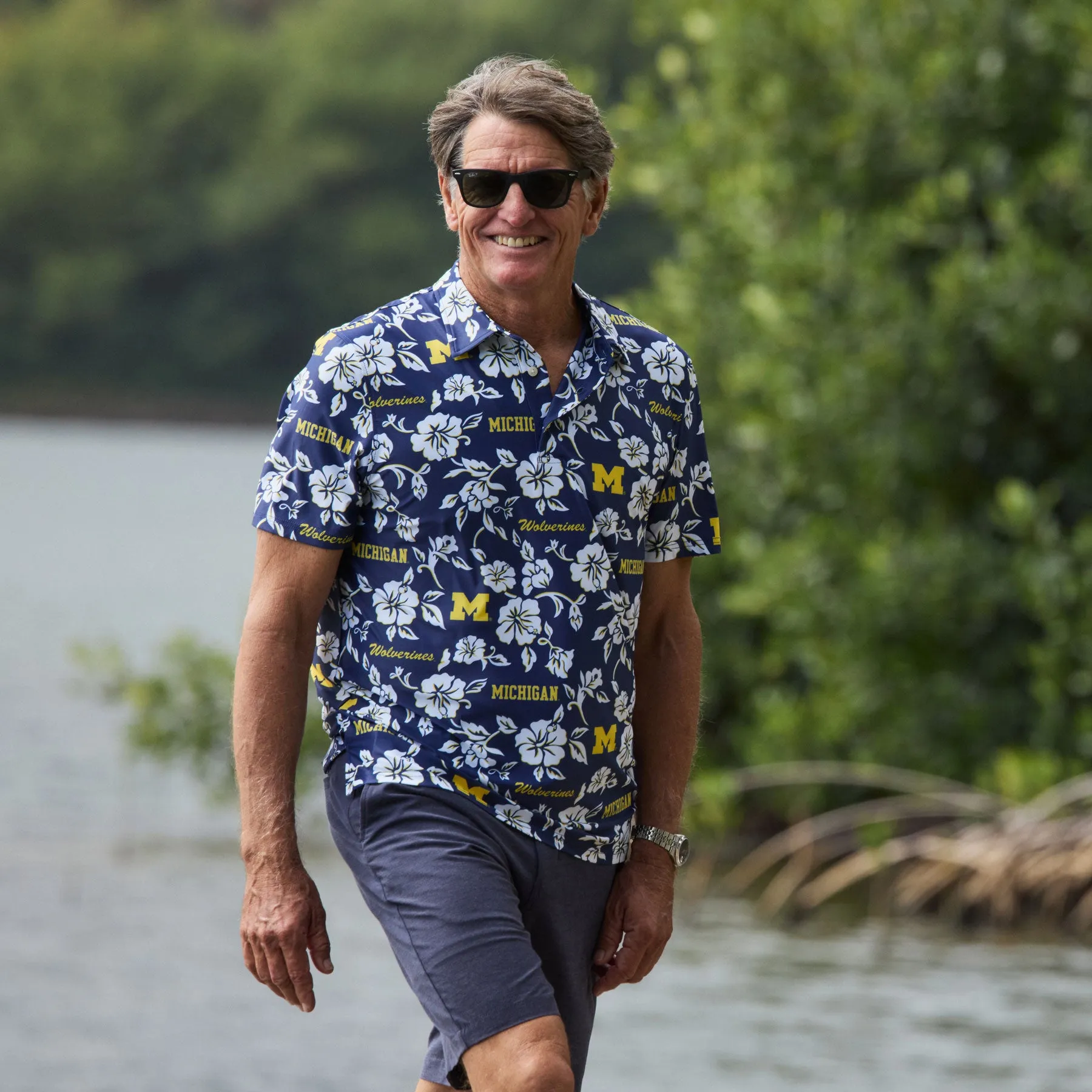 UNIVERSITY OF MICHIGAN GAME DAY PERFORMANCE POLO sold by Reyn Spooner product image thumbnail 4