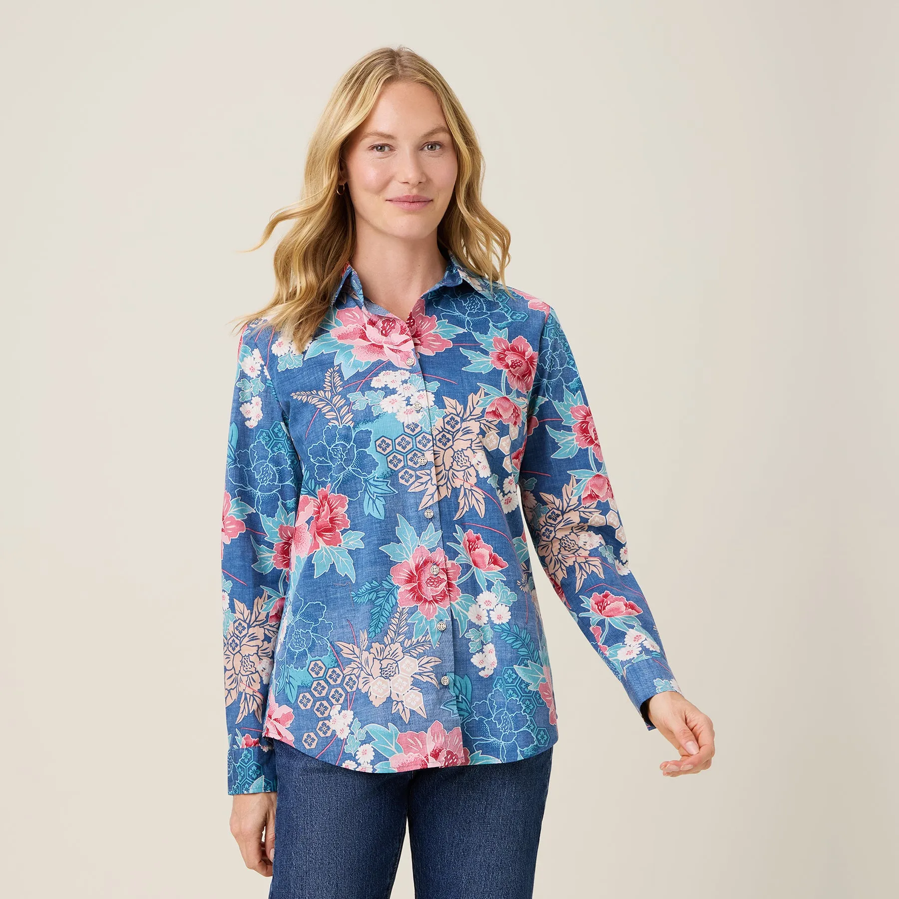 MOONLIGHT GARDEN ASTRID TOP sold by Reyn Spooner product image thumbnail 2