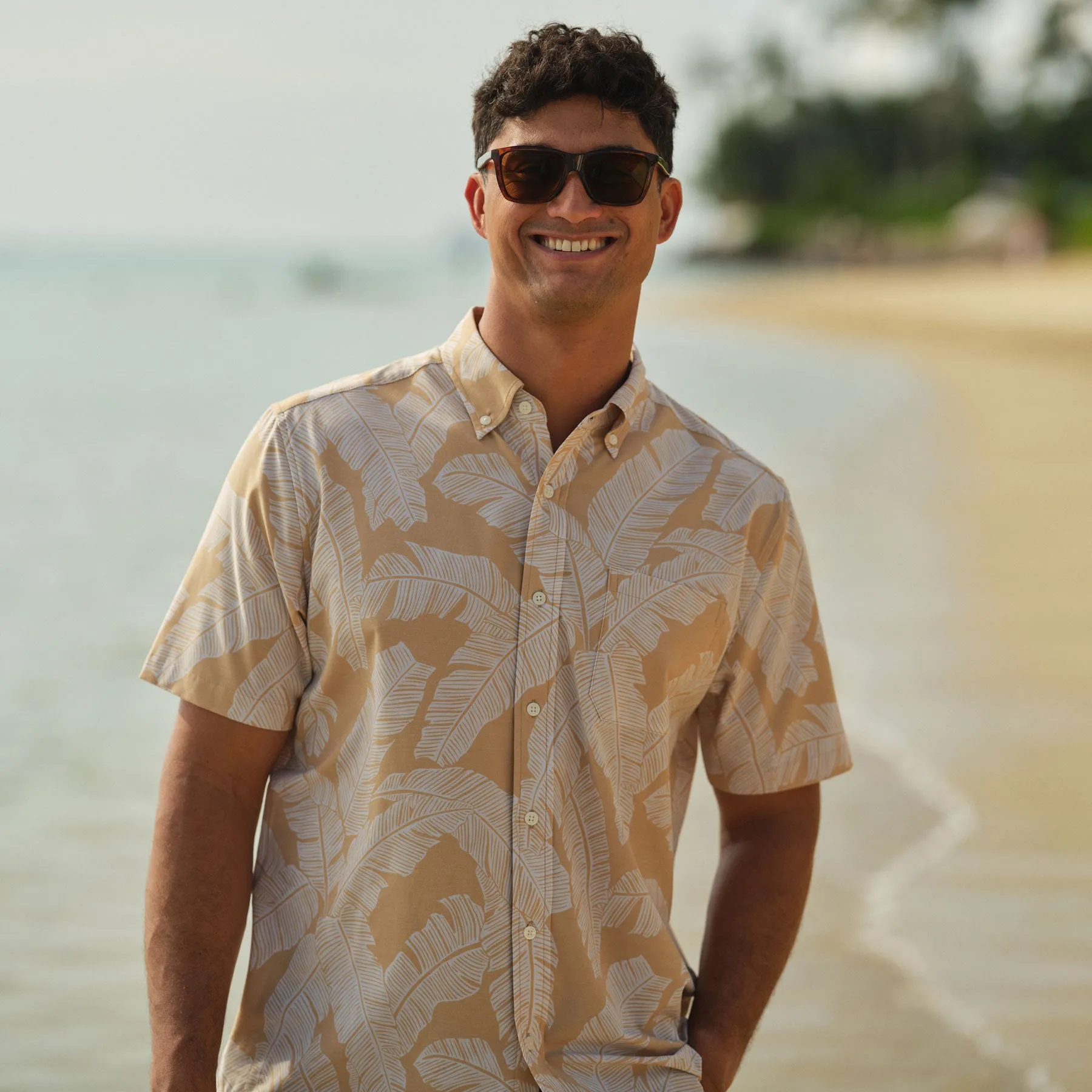 TROPICAL SHADE PERFORMANCE ALOHA SHIRT sold by Reyn Spooner product image thumbnail 5