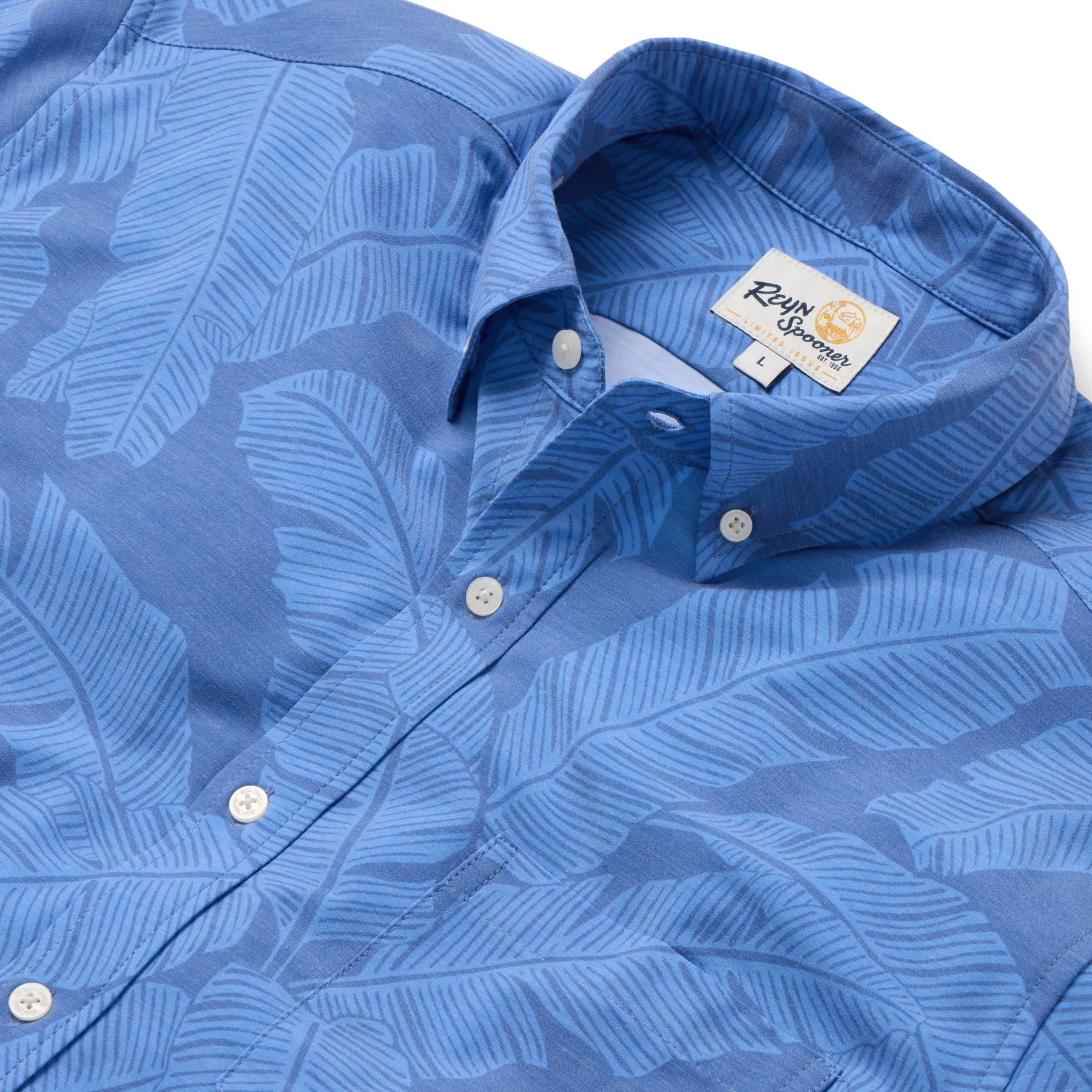 TROPICAL SHADE PERFORMANCE ALOHA SHIRT sold by Reyn Spooner product image thumbnail 2