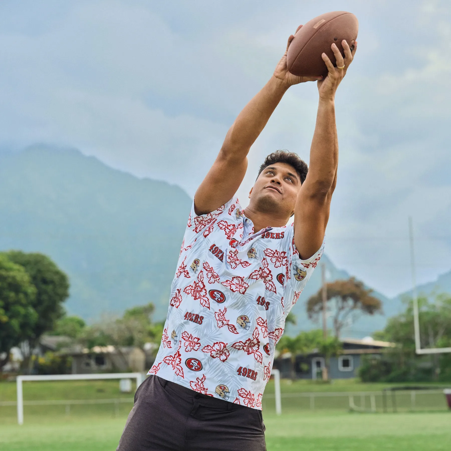 SAN FRANCISCO 49ERS GAME DAY PERFORMANCE POLO sold by Reyn Spooner product image thumbnail 3