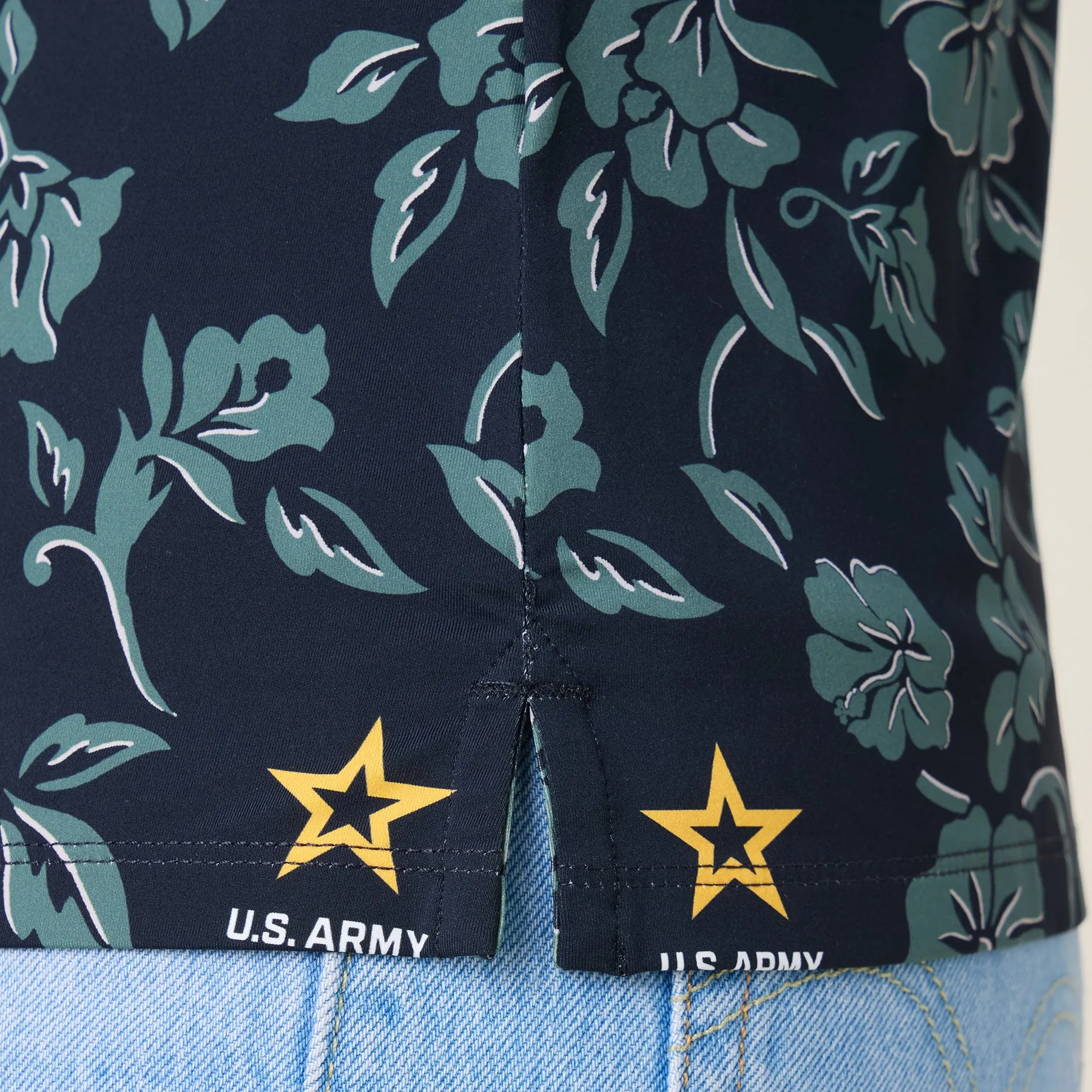 U.S. ARMY AVA PERFORMANCE TOP sold by Reyn Spooner product image thumbnail 4