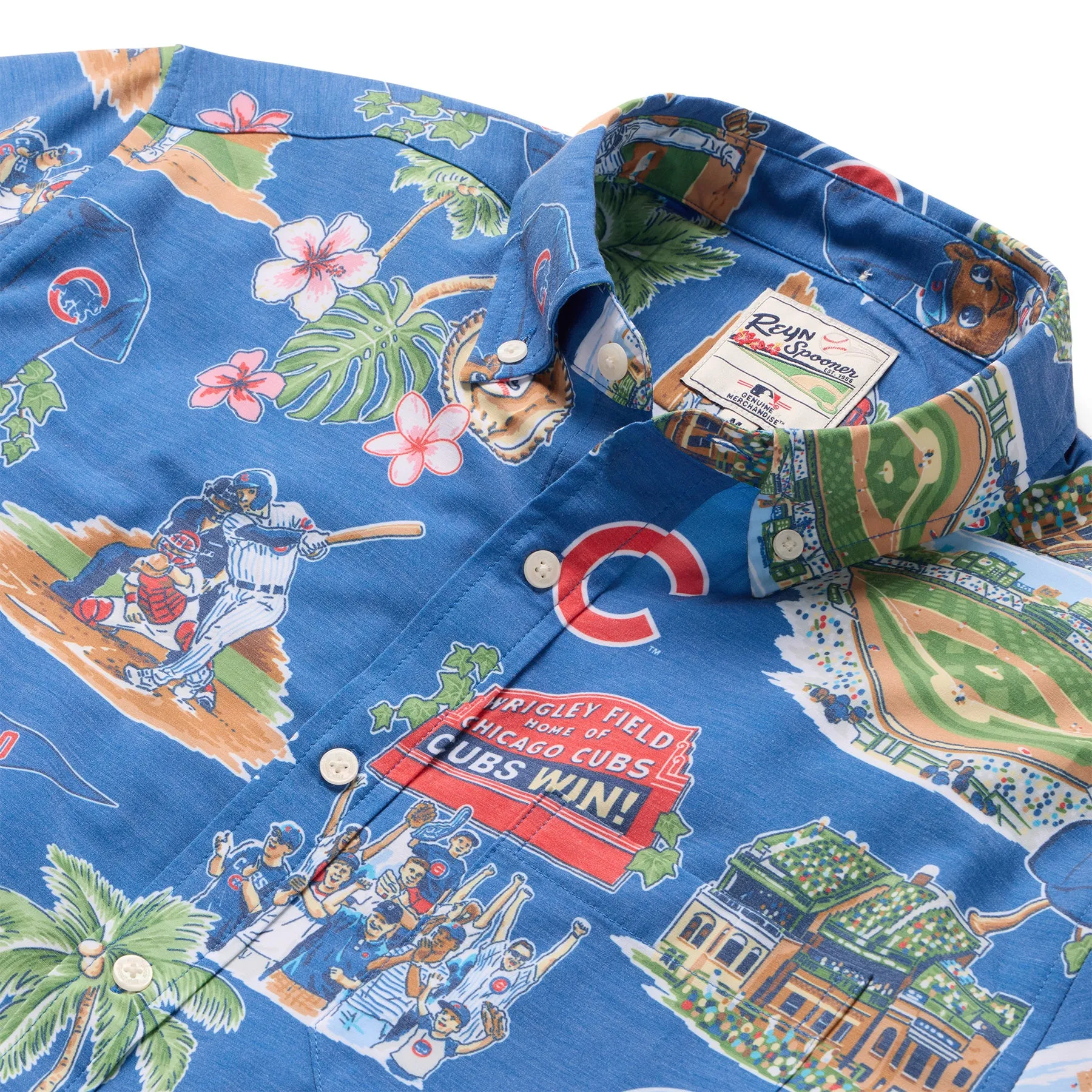 MLB® CHICAGO CUBS SCENIC PERFORMANCE BUTTON FRONT sold by Reyn Spooner product image thumbnail 2