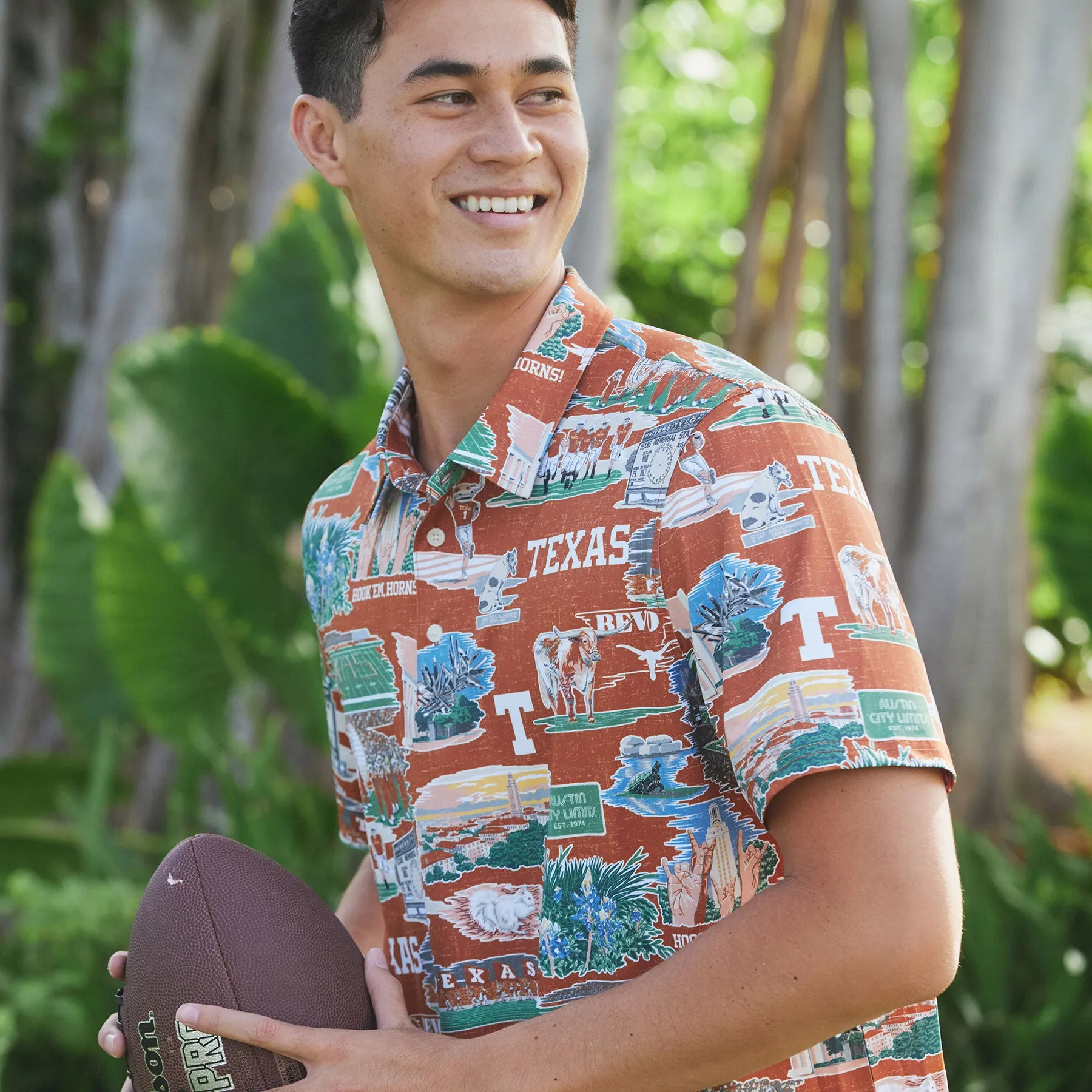 UNIVERSITY OF TEXAS SCENIC PERFORMANCE POLO sold by Reyn Spooner product image thumbnail 4