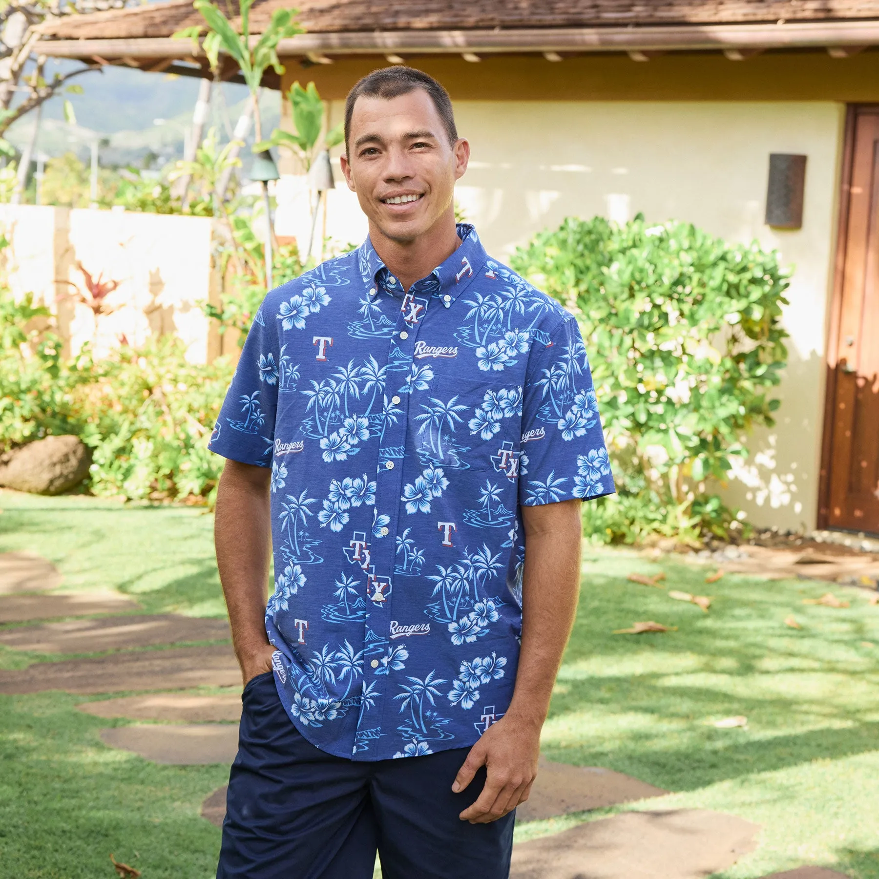 MLB® TEXAS RANGERS GAME DAY PERFORMANCE BUTTON FRONT sold by Reyn Spooner product image thumbnail 3