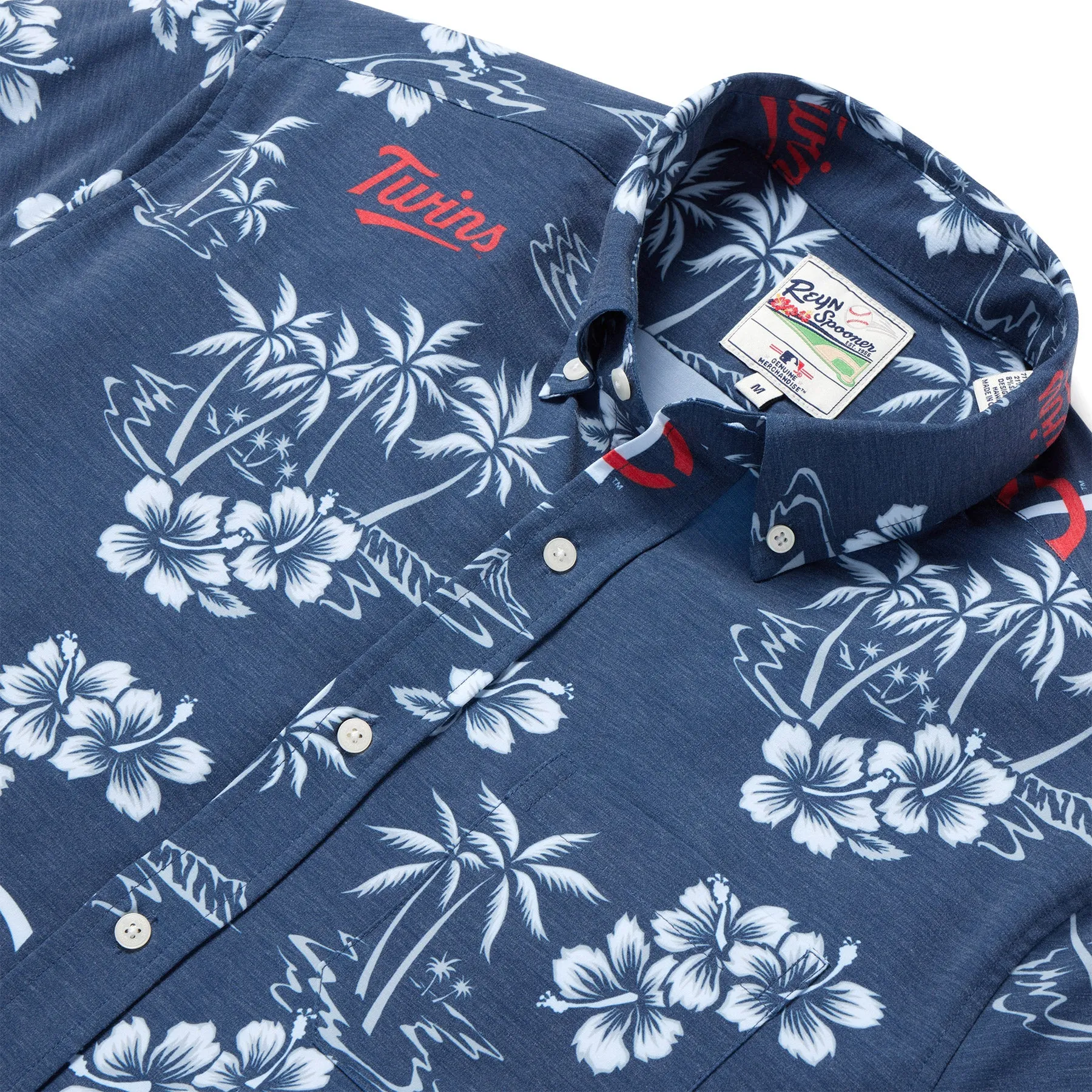 MLB® MINNESOTA TWINS GAME DAY PERFORMANCE BUTTON FRONT sold by Reyn Spooner product image thumbnail 2