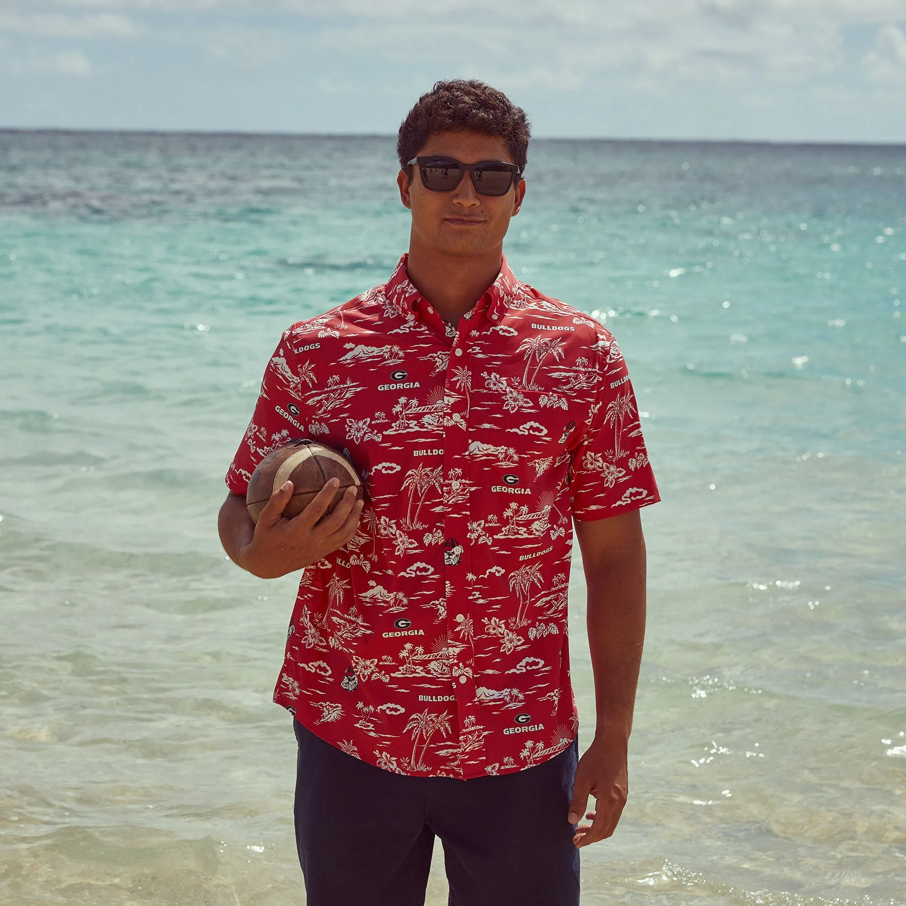 UNIVERSITY OF GEORGIA KEKAI PERFORMANCE BUTTON FRONT sold by Reyn Spooner product image thumbnail 3