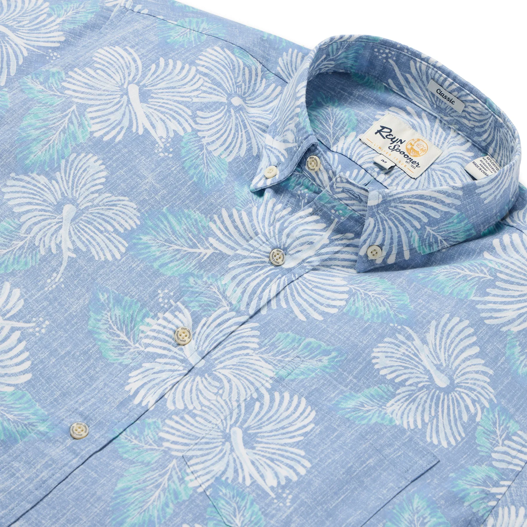 HIBISCUS BLOOMS sold by Reyn Spooner product image thumbnail 2