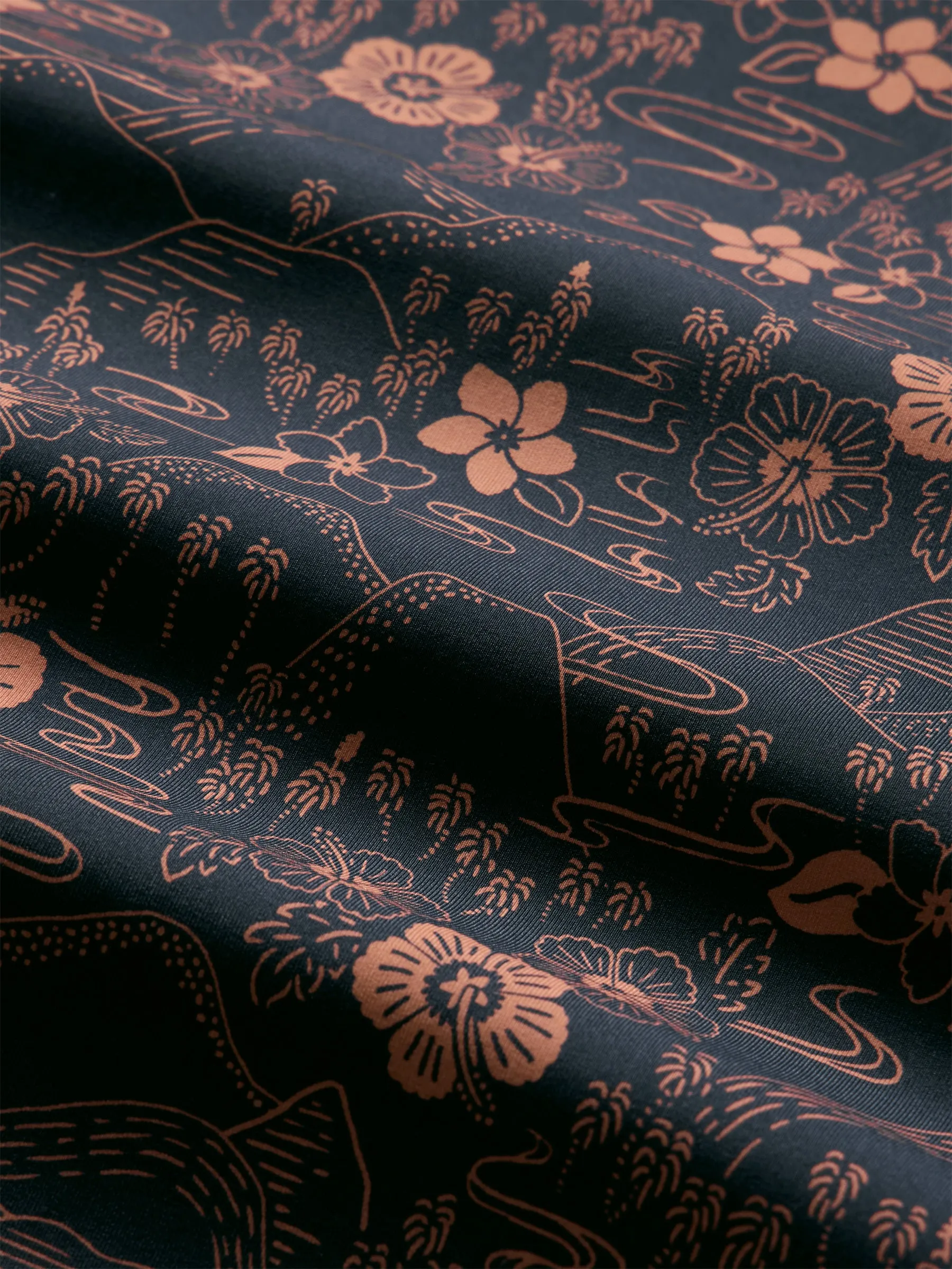 SAKURA FIELDS PERFORMANCE POLO sold by Reyn Spooner product image thumbnail 4
