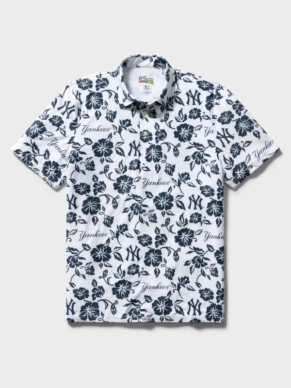 MLB® NEW YORK YANKEES GAME DAY PERFORMANCE POLO made by Reyn Spooner