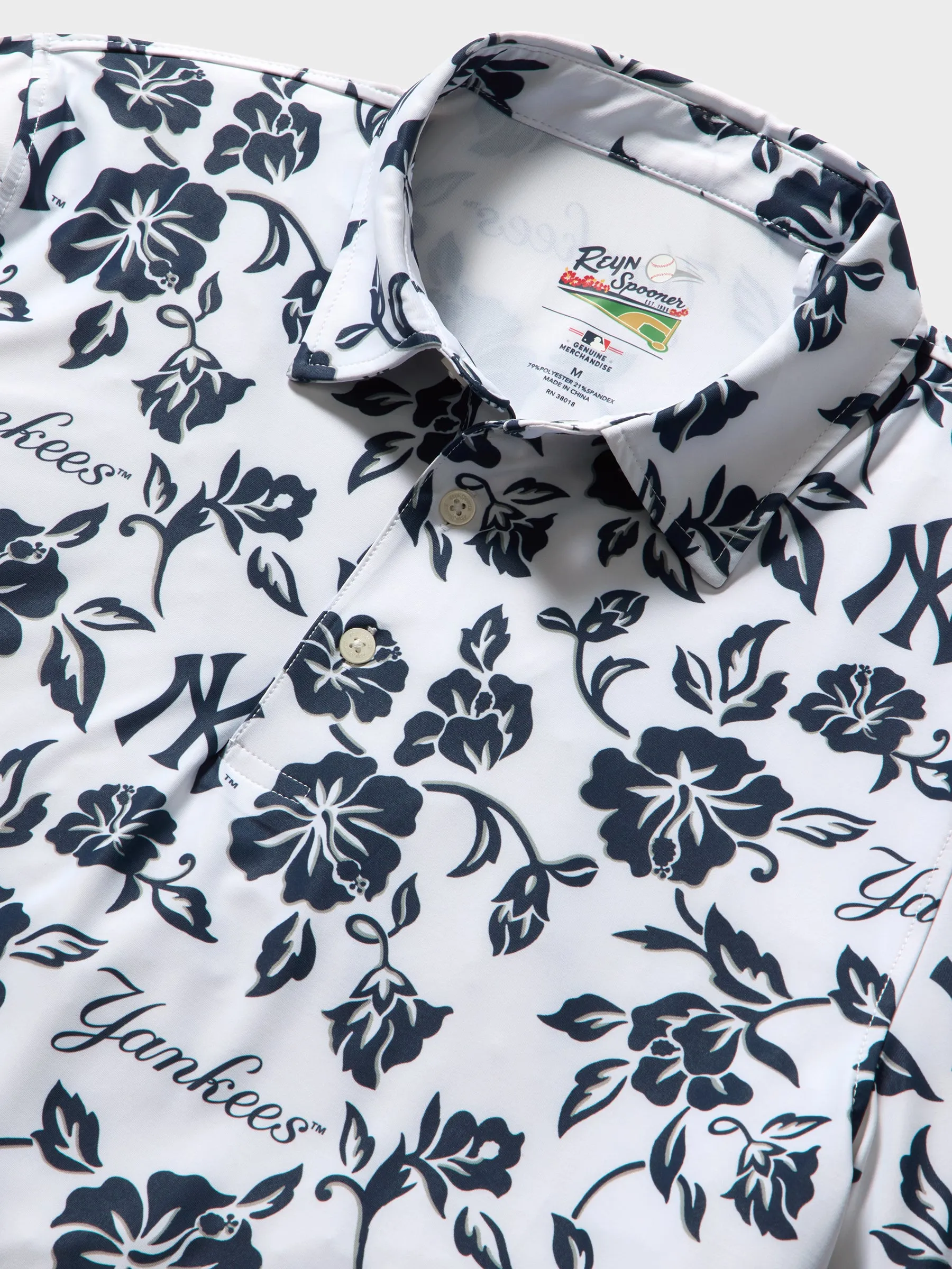 MLB® NEW YORK YANKEES GAME DAY PERFORMANCE POLO sold by Reyn Spooner product image thumbnail 2