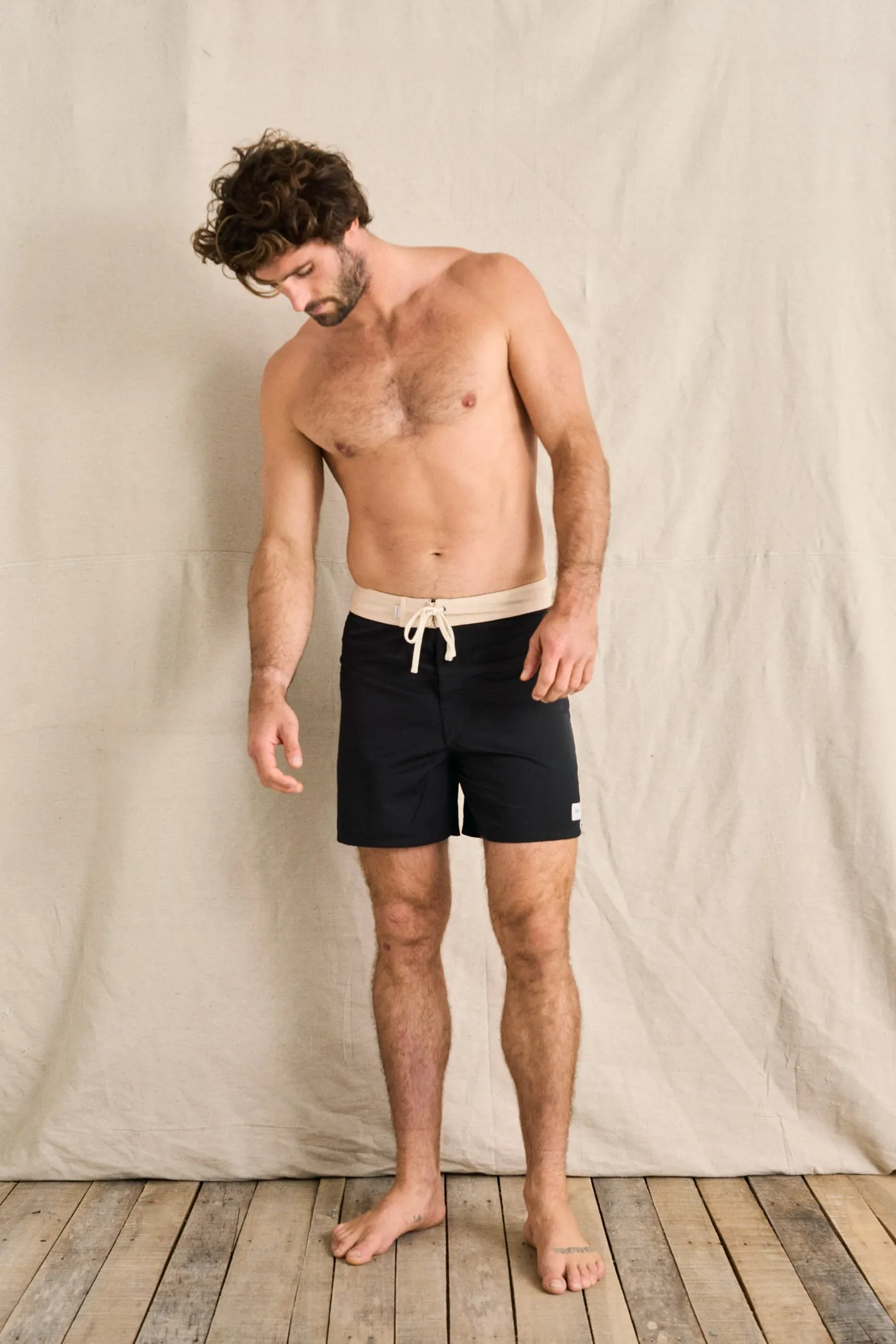 Heritage Trunk Black sold by Rhythm. product image thumbnail 5