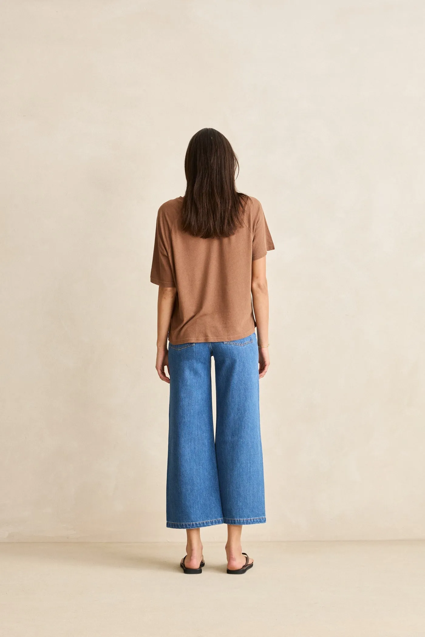 Essential Linen Ss T-Shirt Chocolate sold by Rhythm. product image thumbnail 4