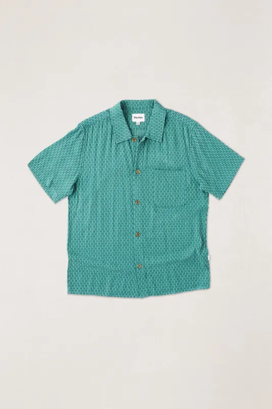 Linen Float Stitch Ss Shirt Pine made by Rhythm.