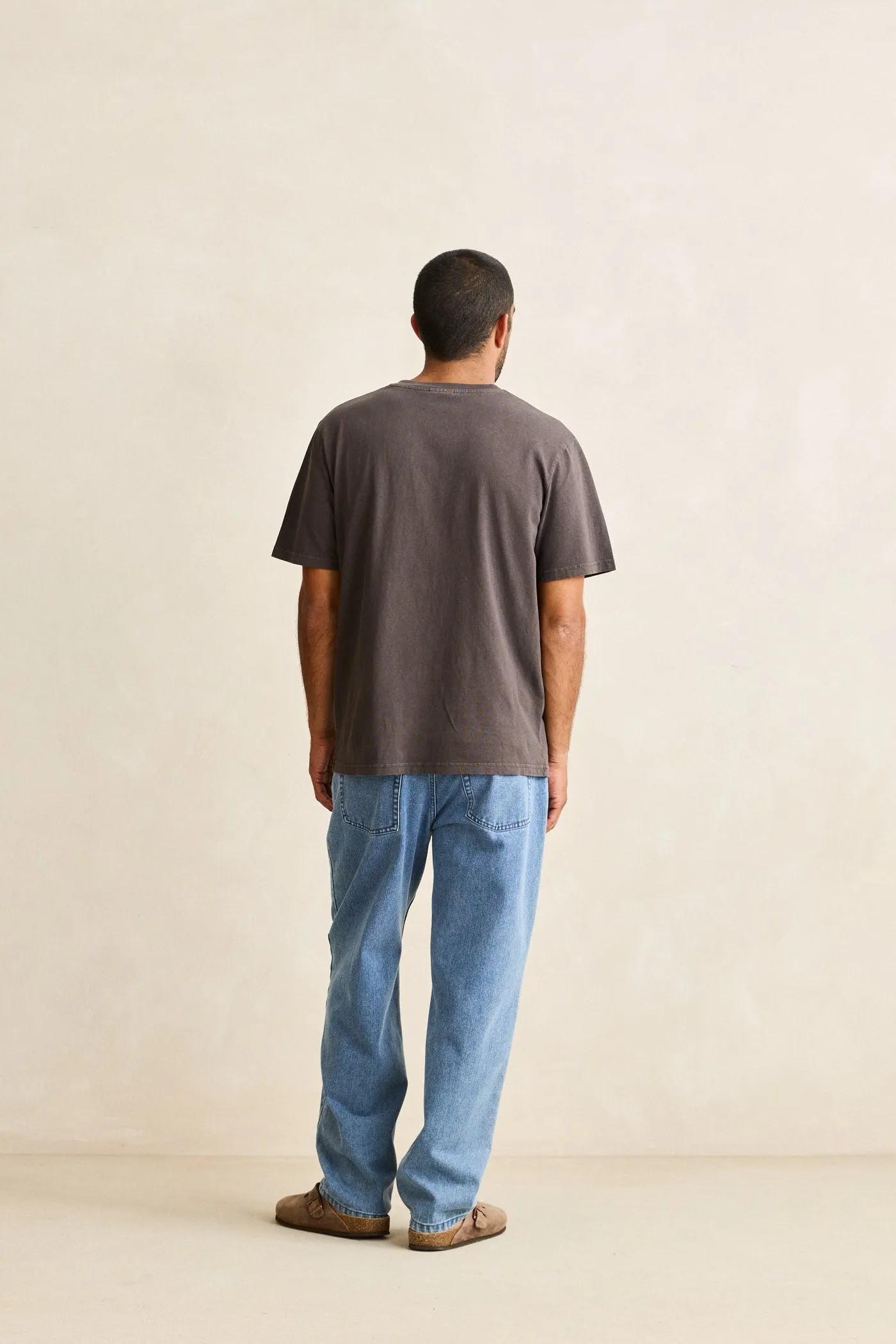 Essential Heavyweight Ss T-Shirt Vintage Black sold by Rhythm. product image thumbnail 4