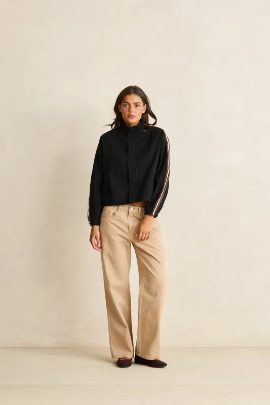 Juna Twill Funnel Jacket Black made by Rhythm.