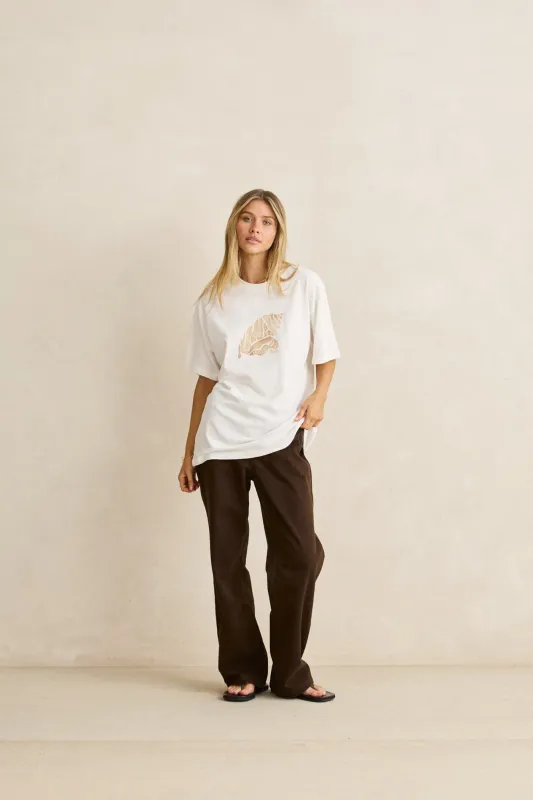 Seashell Everyday Rib Tee White made by Rhythm.