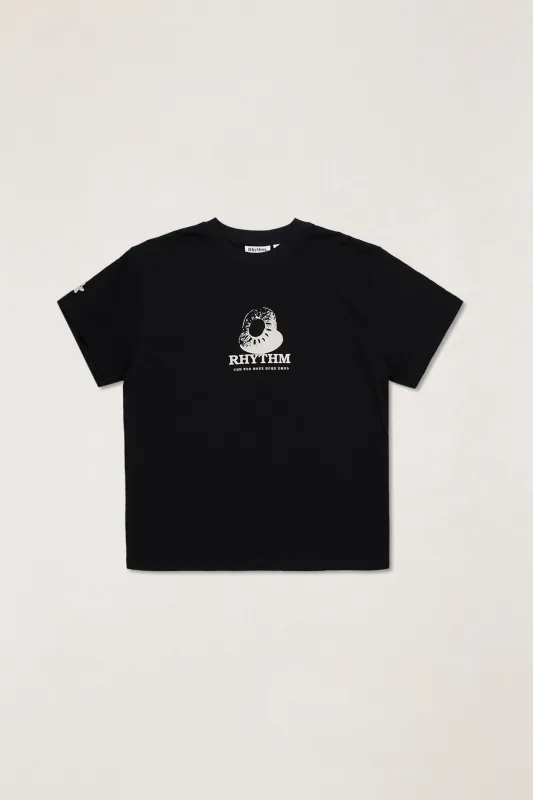 Artifact Slub Band Ss T-Shirt Vintage Black made by Rhythm.