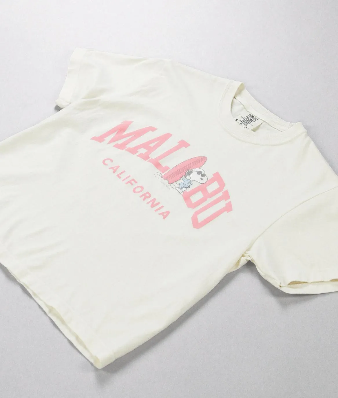 Peanuts Snoopy Malibu Crop Tee sold by riot society product image thumbnail 2