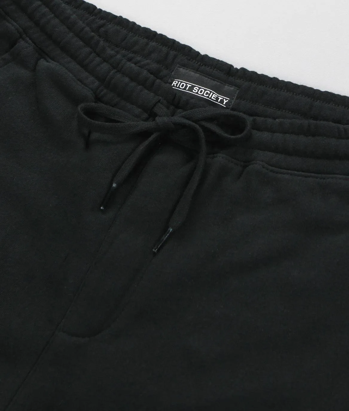 Peanuts Snoopy LA Chill Embroidered Mens Fleece Shorts sold by riot society product image thumbnail 5