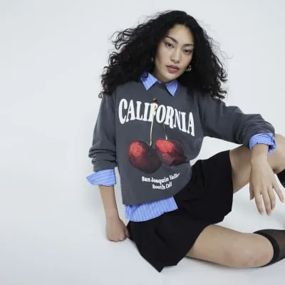 Black Pleated Mini Skort sold by River Island