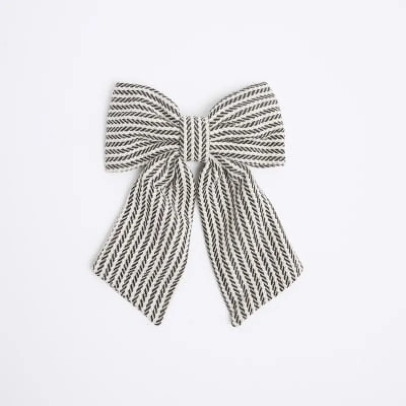Black Wool Blend Zig Zag Bow Hair Clip sold by River Island