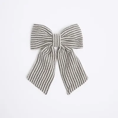 Black Wool Blend Zig Zag Bow Hair Clip sold by River Island