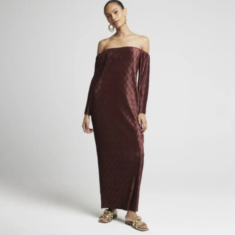 Brown plisse wave bardot bodycon maxi dress sold by River Island