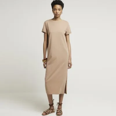 Beige midi t-shirt dress sold by River Island