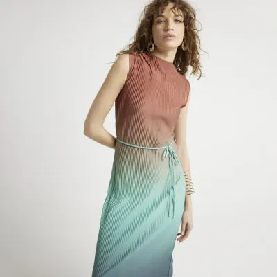 Brown plisse ombre bodycon midi dress sold by River Island