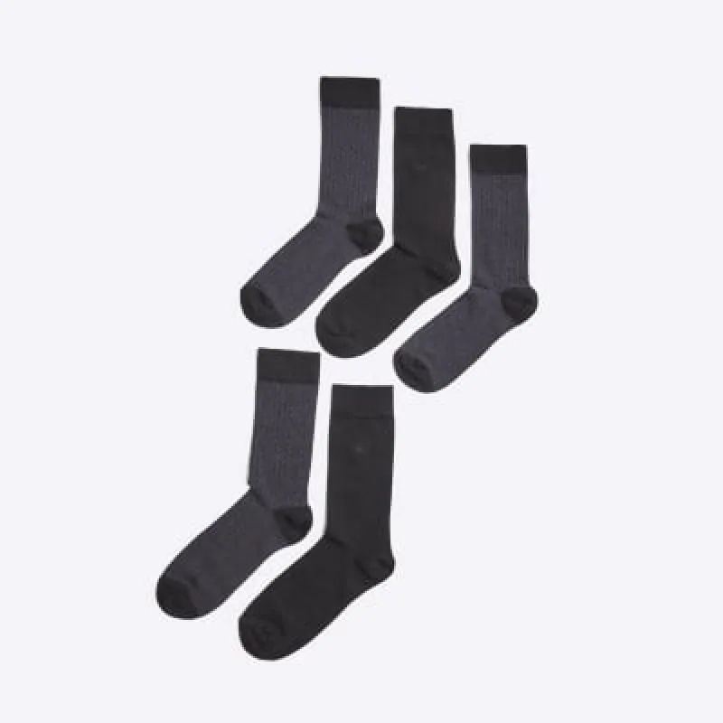 Black RR Monogram pack of 5 socks sold by River Island