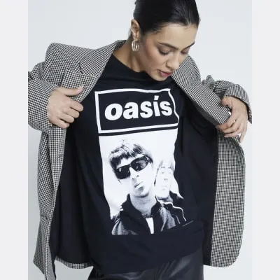 Black Short Sleeve Oasis T-Shirt sold by River Island