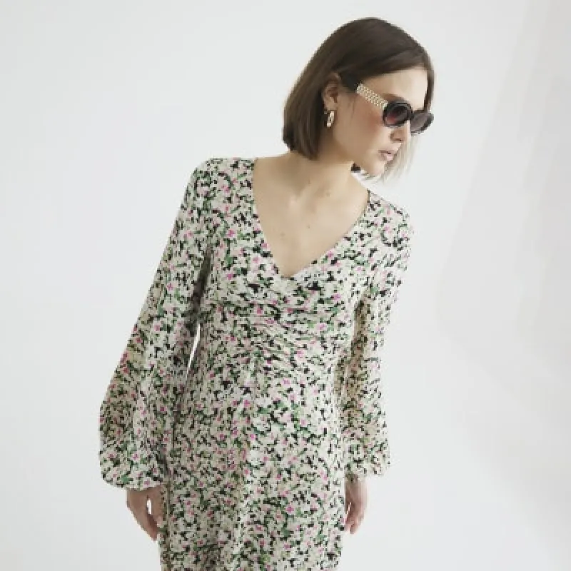 Green Long Sleeve Floral Midi Dress sold by River Island