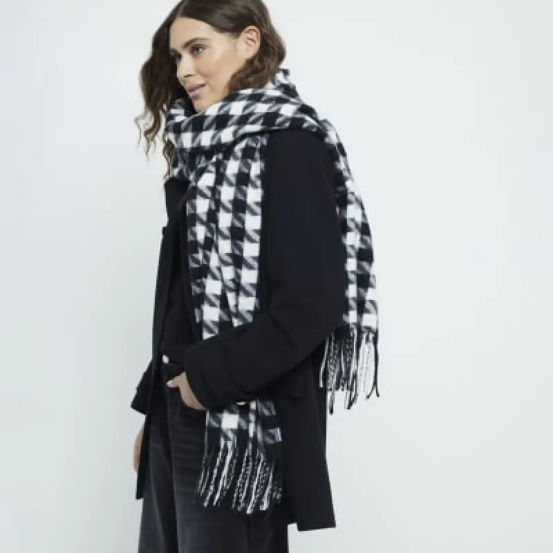 Black Dogtooth Scarf sold by River Island