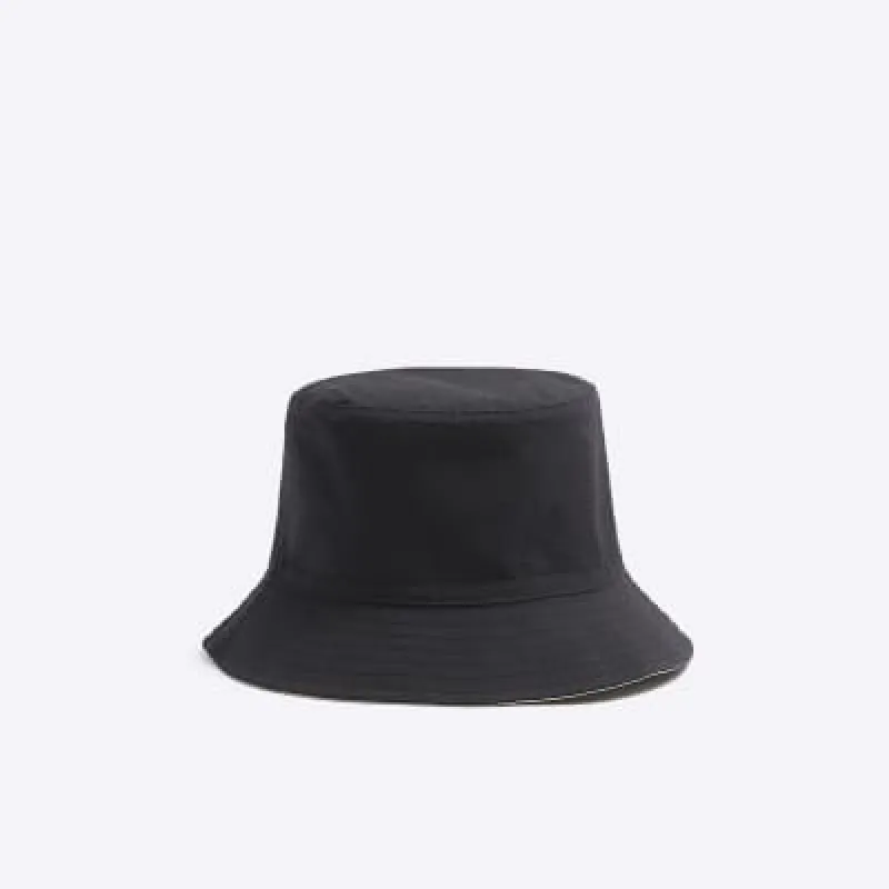 Black reversible seersucker bucket hat sold by River Island