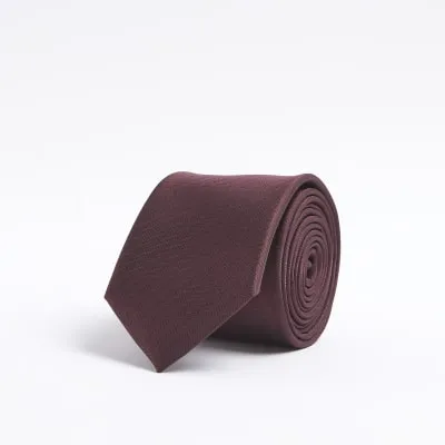 Red herringbone tie sold by River Island