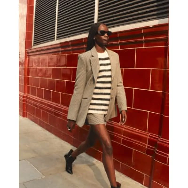 Brown Dogtooth Cinched Waist Blazer sold by River Island