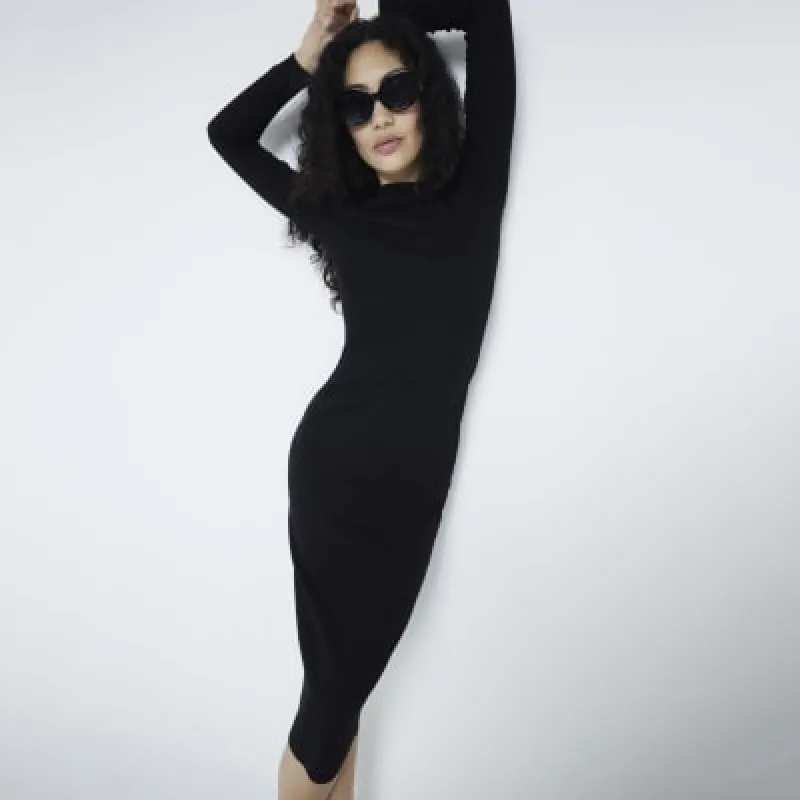 Black Long Sleeve Ribbed Midi Dress sold by River Island