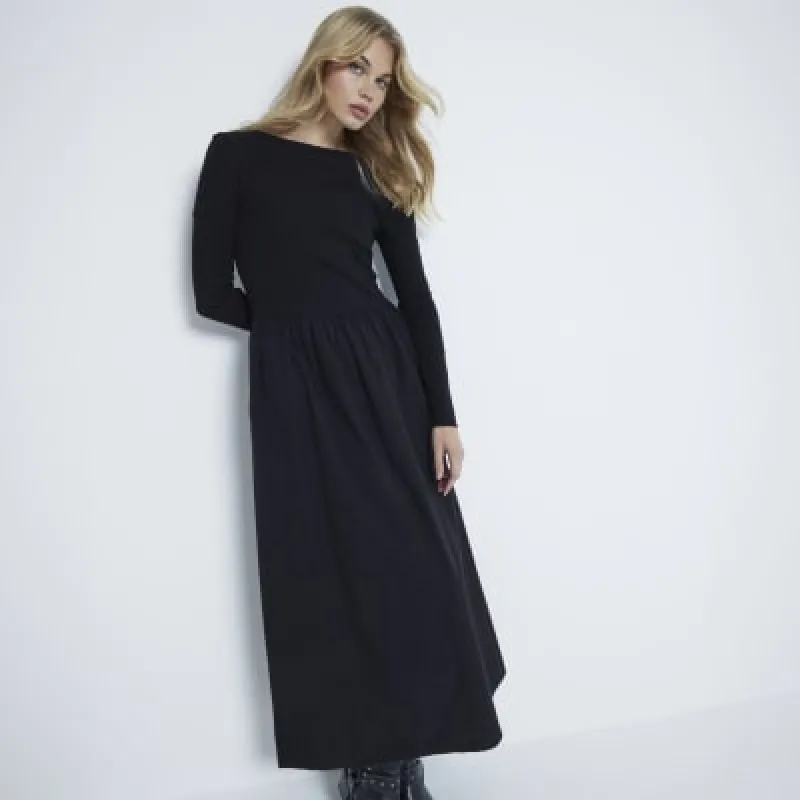 Black Poplin long sleeve midi Dress sold by River Island