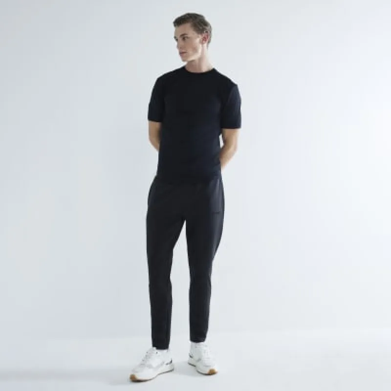 Black Muscle Fit Curved Hem T-Shirt made by River Island