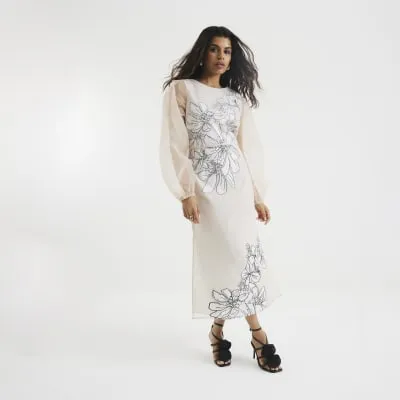 Petite Cream Floral Applique Maxi Dress sold by River Island